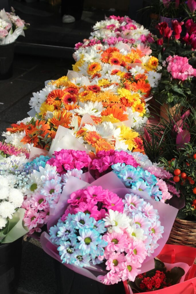 Ramos de flores coloridas