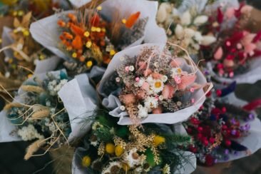 Ramos de flores a la venta